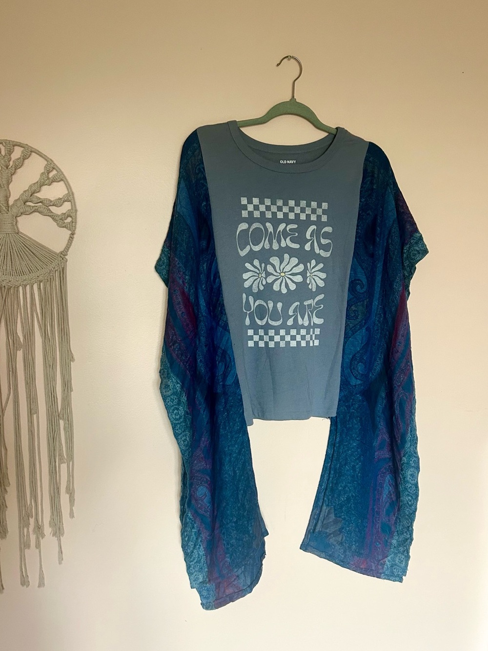 Upcycled Hippie Box Top